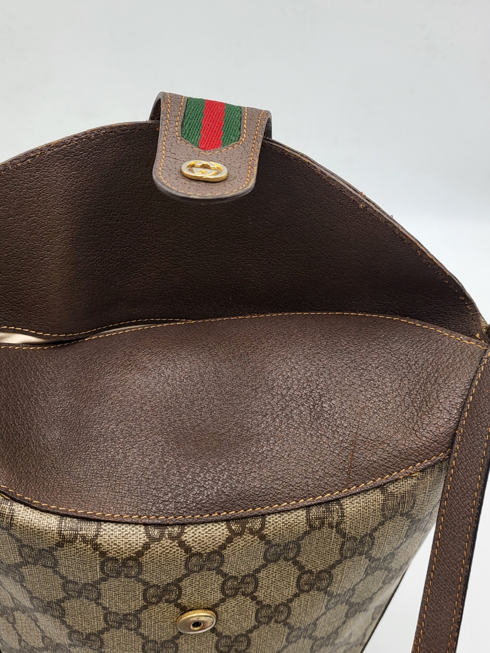 Gucci Vintage GG Canvas Crossbody Bucket Bag with Web Stripe. Auth..w/COA. - Picture 16 of 16